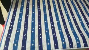 Chiếu nhựa miếng lót chống thấm trải giường bé chồng tè dầm- Được chọn mẫu