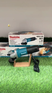 MAKITA เครื่องเจียร หินเจียร 4นิ้ว รุ่น M9513 กำลังไฟ 850W แถมใบตัดเหล็ก 4 นิ้ว MAKITA 1 ใบ รุ่นงานหนัก