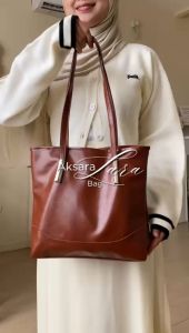 Tote Bag Wanita AksaraLara Plus pouch Muat Laptop - Tas Selempang Perempuan Kuliah Kerja - Sintetis Premium