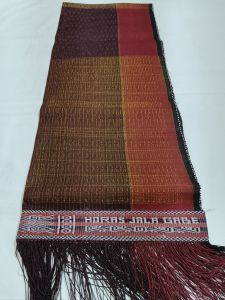 Ulos ragi hotang tenun tangan pakaian pria adat batak toba