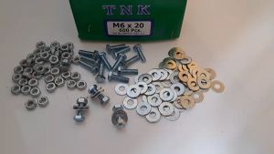 เบอร์ 10 น็อตตัวผู้+ตัวเมีย+แหวนอีแปะ M6x20mm ราคาต่อแพ็ค 50 ชูด + 100 ตัว