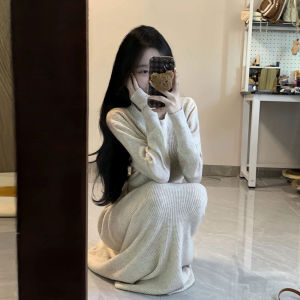 Fashionable Knitted Sweater And Mini Skirt Two-Piece Set Comfortable Cotton Material round Neck Short Sleeve Autumn Wear for Women