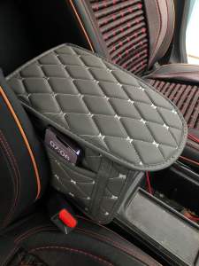 (พร้อมส่ง)รองเเขน+กระเป๋าข้าง สีสันที่เพิ่มความสะอาดให้กับ เก๊ะกลางดูสวยและนุ่มขึ้น