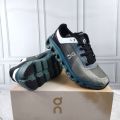 Sepatu Running Pria On Cloudflow 4 Grey Black Navy. 