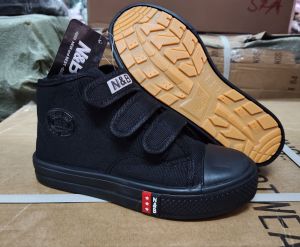 sepatu sekolah NB sol kuning ukuran 29-43