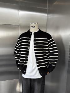 เสื้อสเวตเตอร์คาร์ดิแกนถักลายทางสีพื้นแบบสวมหัวสำหรับฤดูใบไม้ร่วงและฤดูหนาว สำหรับผู้ชาย ทรงหลวม แขนยาว คอกลม ทรงพอดีตัว