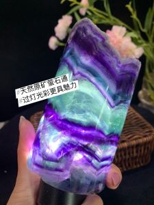 💜💚 紫绿萤石通（Purple Green Fluorite table lamp akik fluorite ）  📌全水晶原石打磨，过灯透光彩💁‍♀️✨ Free Base 附送彩光灯底座  💫书桌上摆放，创意&记忆力提升