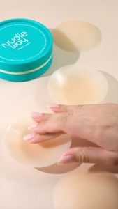 Nudieway - Nipple Cover Glue - ปิดจุก รุ่น ซิลิโคนตรงกลางหนาปิดมิด ขอบบางเรียบเนียนผสานไปกับชุด กาวติดทน รองรับผิวแพ้ง่าย แปะจุก ปิดจุกนม ที่แปะจุกนม ปิดจุกนมกันน้ำ