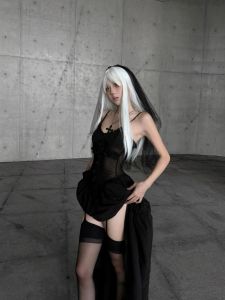 ชุดเดรสยาวคอวีแขนยาวสีดำเซ็กซี่สำหรับผู้หญิงในช่วงฤดูหนาว ทรงเข้ารูป ทรงเอ ผ้าฝ้ายผสมโพลีเอสเตอร์ ความยาวปกติ