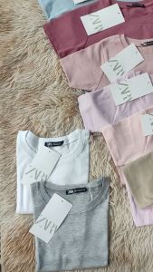 Elegant ZR Round Neck Crop Top