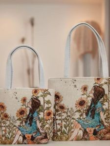 กระเป๋าผ้าใบปักลายทองสองด้าน กระเป๋าถือแฟชั่นทนทาน กระเป๋าสะพายไหล่แบบลำลอง กระเป๋าผ้าใบปักลายดอกไม้