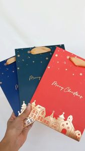 Premium Paper Bag NATAL KECIL FOIL uk. 18 X 8 X 24 cm