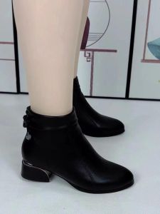 Fashionable Comfortable Soft Bottom 2cm Flip Collar Mini Boots Short Tube Winter Warm Rubber Outsole round Toe PU Leather