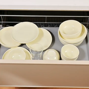 ชั้นวางจานแบบตั้งโต๊ะ ชั้นวางจาน ความเรียบง่ายแบบสมัยใหม่ แข็งแรง ชั้นวางท่อระบายน้ำ ทำความสะอาดง่าย