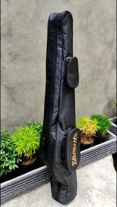 {\n    \"article\": \" Tas Selempang Pancing Anti Air Muat 3 Set Joran