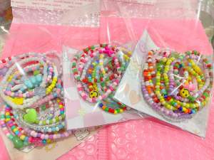 ขายส่ง⭐️สร้อยข้อมือ12เส้น กำไลลูกปัดยางยืด ลูกปัด4มิล ขายส่ง
