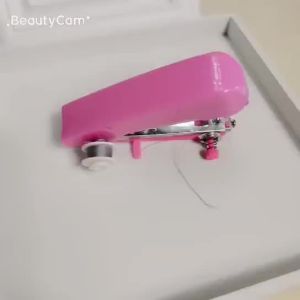 AOJN จักรเย็บผ้าแบบแมนนวลจักรเย็บผ้ากระเป๋าขนาดเล็กแบบพกพาจักรเย็บผ้าในครัวเรือนขนาดเล็กฟรีการบันทึกเวอร์ชันอิเล็กทรอนิกส์