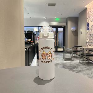 3D Printed Cartoon Cat 780ML Water Bottle – Durable PVC-Free & Leak-Proof (Matte Finish + Carry Loop) for Holidays