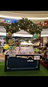 8 Letter Name Personalized Wood Plate - HOT AIR BALLOON