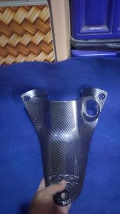 COVER TENGAH KONTAK LEGSHILD KONTAK SUPRA 125 BATMAN KARBON