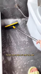 Cây Bàn Chải Chà Sàn nhà tắm đa năng cán nhôm chắc chắn thiết kế đầu gạt nước xoay 120 độ