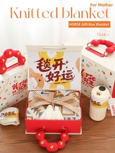 GUSTAGAT | Practical Gift Blanket Set