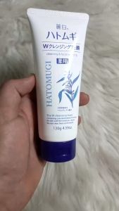 Sữa Rửa Mặt Hatomugi Ý Dĩ Trắng Da Dưỡng Ẩm Cleansing Facial Foam 130g