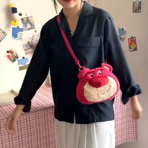 เลือกใช้ กระเป๋าสะพายไหล่ผู้หญิงสำหรับเด็ก สตรอเบอรี่ตุ๊กตาหนานูม กับ 30 ปริมาณ สำหรับผู้หญิง