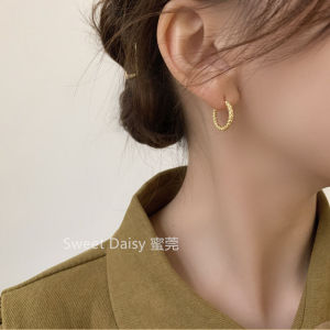 Sleeping Titanium Steel Earrings Womens Full Sky Star Glowing Korean Fashion Simple Ear Hoops Ear Buckles Ear Jewelry