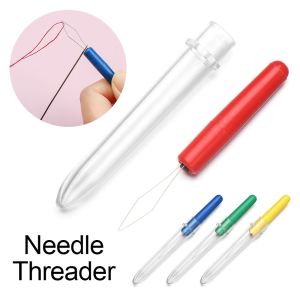 ZOOGGJZ 5Pcs ใช้งานง่าย ทำด้วยมือ สุ่มสี เข็ม threader อุปกรณ์เย็บผ้า เข็มแทรก เครื่องมือเย็บผ้า