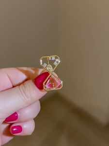 LYNNROMAN | Móc Chống Nhìn Trộm Pha Lê Giả