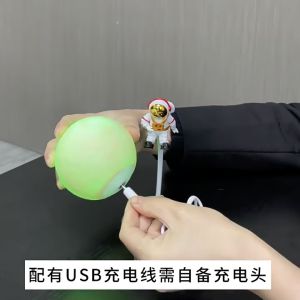 USB Charging Model Astronaut Night Light Luxury Desktop Decor Moon Light Gift USB充电款悬浮宇航员摆件潮玩太空人轻奢桌面装饰小夜灯毕业生日礼物月球灯