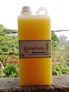 Karbol pembersih lantai anti bakteri dan harum