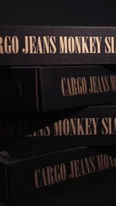 Monkey Siam | Jeans Cargo World War Legacy - กางเกงยีนส์ทรงคาร์โก้ สไตล์อเมริกันย้อนยุค เอว 32-38 นิ้ว