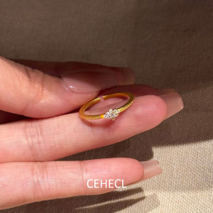 Vintage Snowflake Diamond Ring Womens High-End Sensation Retro Flash Brushed Thin Style Ring Fashionable Jewelry Accessory