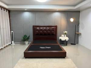 เตียงรุ่น New HD 1 หนังเงาหรือผ้าฮอลแลนด์เลือกสีได้ จัดส่งฟรี 54 จังหวัด ประกอบติดตั้งให้ฟรี เก็บเงินปลายทาง