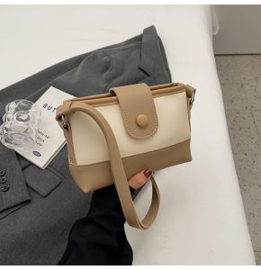 2025 New Womens Crossbody Bag Small Capacity Splicing Design Underarm Bag Black White Splicing Casual Simple Style Handbag