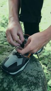Sepatu Sneakers Kulit Casual Olahraga Cowok Sport Hiking Gunung Pria Dewasa G23 Hitam Keren Kece Modern Kuat