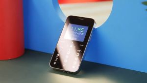 Điện Thoại Mini Netcom Đầy Đủ 22 Năm Mới D13 Qua Biên Giới 4G . Cuộc Gọi Máy Thẻ Trẻ Em Hoang Dã