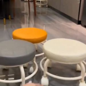 Ghế tròn xoay bệt có bánh xe đa năng xoay 360 độ đệm ghế da PU êm ái bền bỉ chống nước bám bẩn màu sắc sang trọng