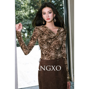WANGXO | Áo Thun Velvet Mềm Mại Họa Tiết Hoa Hồng Retro Asymmetrical Ruffle Patch