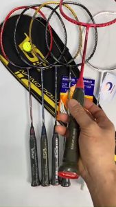 Vợt Cầu Lông VS Blade 7300 Chính Hãng Căng Max 135kg Tặng (Công Căng + Bao Đựng Vợt + Quấn Cán)