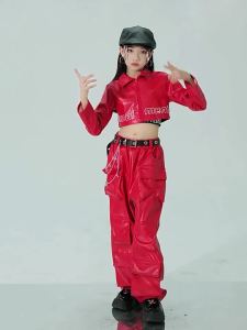 ชุดเต้นแจ๊สสาวแฟชั่นแฟชั่นเด็กแคทวอล์ค jazz ชุดเต้นรำกลุ่มหญิงชุดการแสดงสตรีทแดนซ์สำหรับเด็ก 12.30