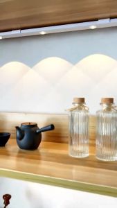 LED ภายใต้แสงตู้ 3 สีสลัวได้สำหรับการอ่าน ตาแมว แสงกลางคืนเซ็นเซอร์ไร้สาย USB แบบชาร์จไฟได้