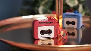 Mini Retro Tape Recorder Keychain Mini Recording Fun Music Box Pendant Mini Retro Cassette Recorder Bag Pendant Decoration