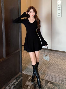 SUHUIQIAN | Black Early Autumn Short Knit Dress for Petite Women