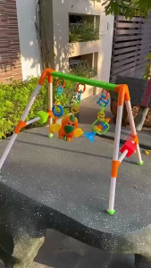 Kệ chữ A cho bé sơ sinh từ 2 tháng tuổi có âm thanh lục lạc