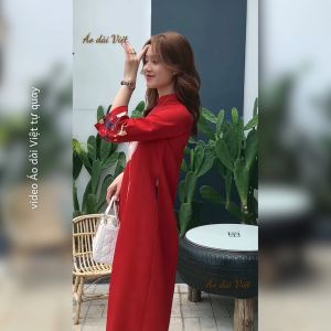 Áo dài cách tân nữ dáng suông tiểu thư hoa màu đỏ may sẵn gấm xốp cao cấp