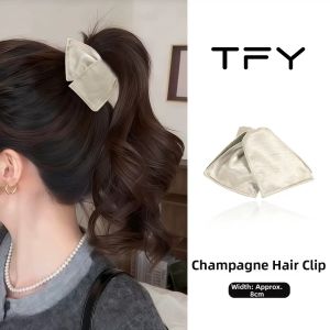 TFY | Lustrous Shell Fullness Enhancing Hair Claw Clip