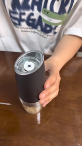 【USB charging】Gravity Electric Salt and Pepper Grinder Battery Operated Stainless Steel Salt&Pepper